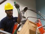 Vigilant donates microwave radio equipment to Pearson Electrotechnology Centre